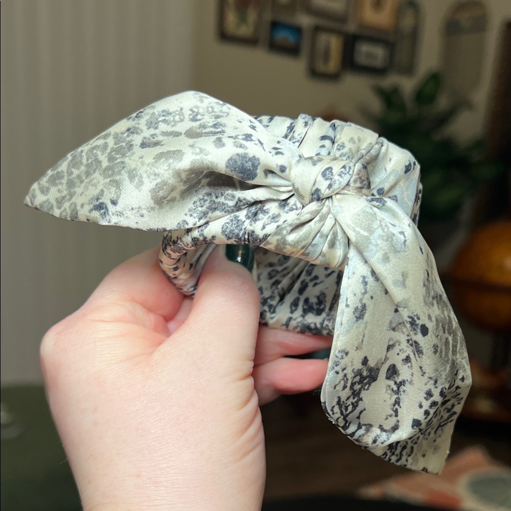 Chico’s Neutral Animal Print Scarf Wrapped Hinged Bangle Bracelet